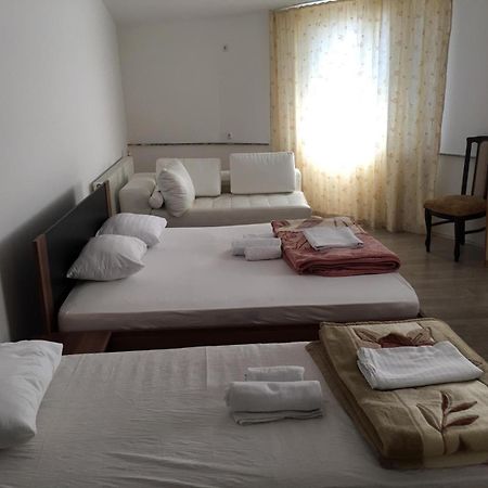Hotel Diplomat Struga Exterior foto